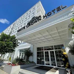 white-crown-hotel.hotels-in-tirana.com/