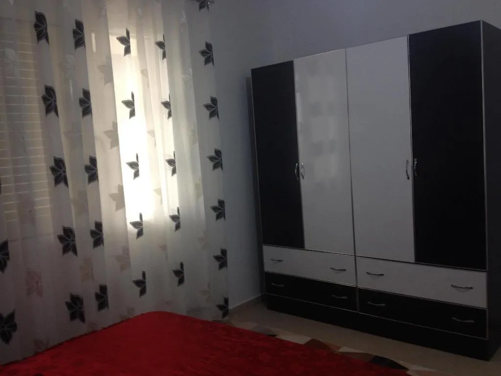 Gasthof Guesthouse Anila Divjaka Albanien